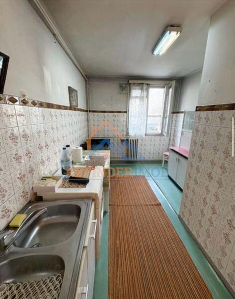 Drumul Taberei, Parc Moghiros, vanzare apartament 2 camere.