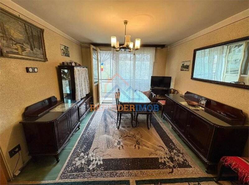 Drumul Taberei, Parc Moghiros, vanzare apartament 2 camere.